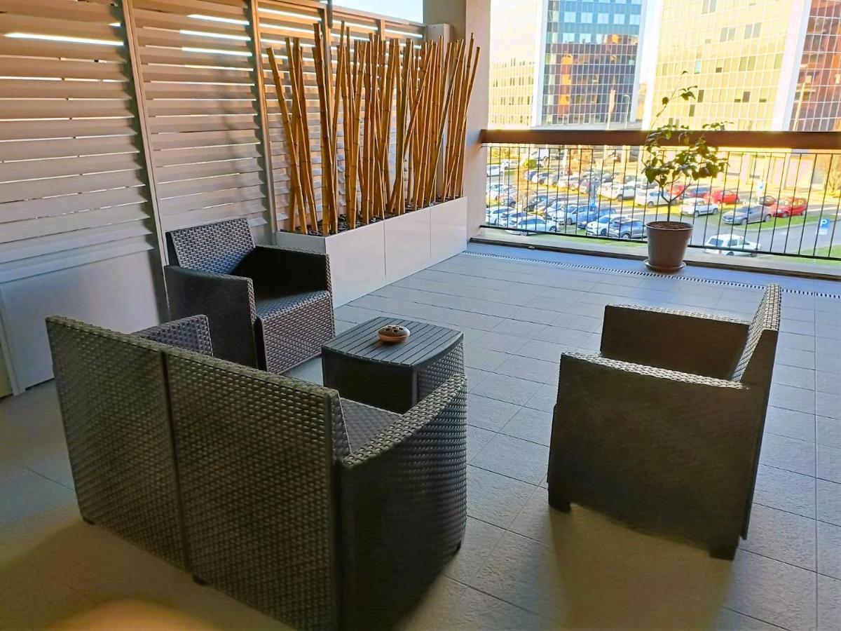 Ferienwohnung Nuovo Loft Con Terrazzo M2 Ieo Humanitas Bocconi Navigli Mailand Exterior foto
